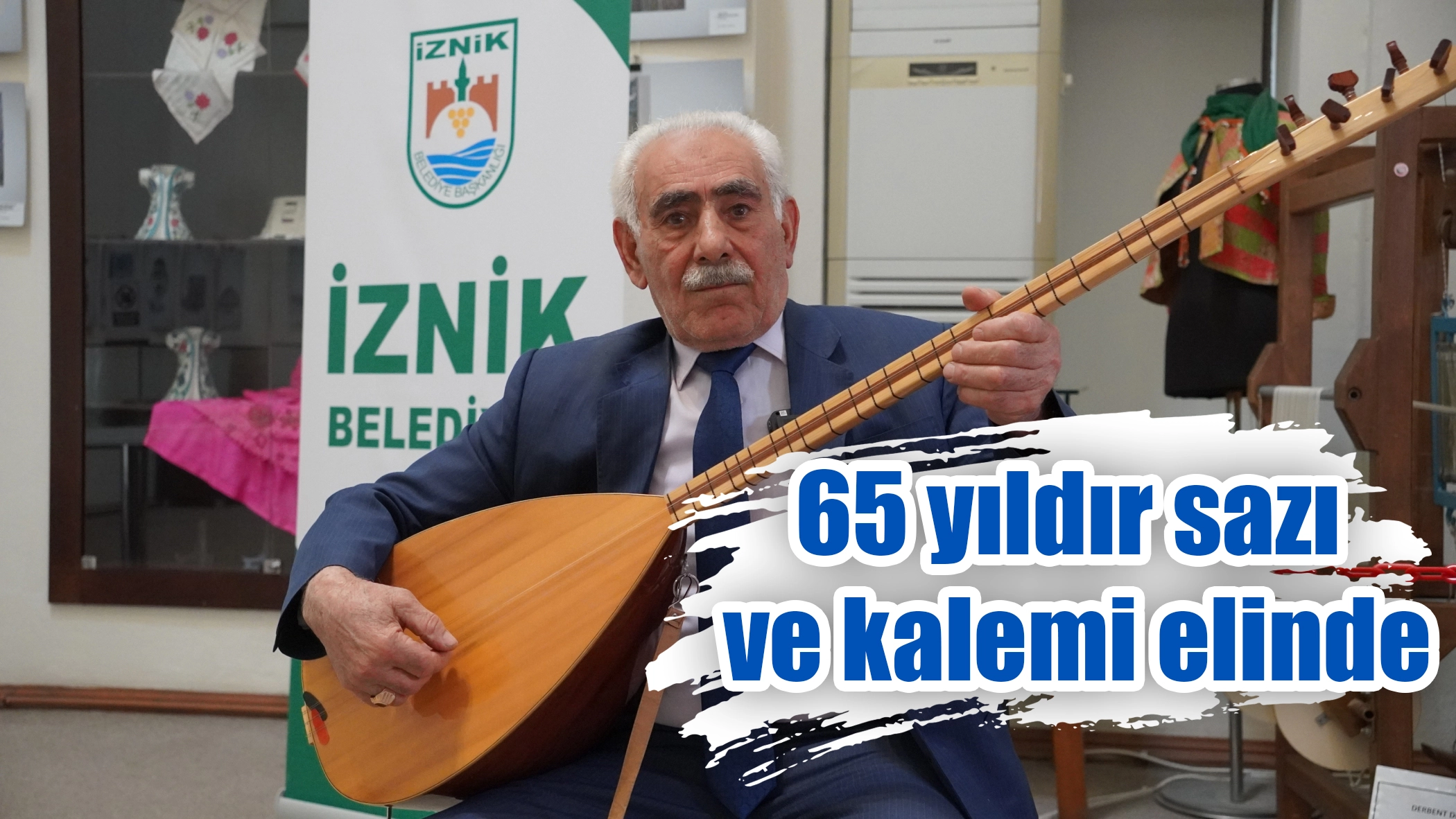 65 yıldır sazı ve kalemi elinde