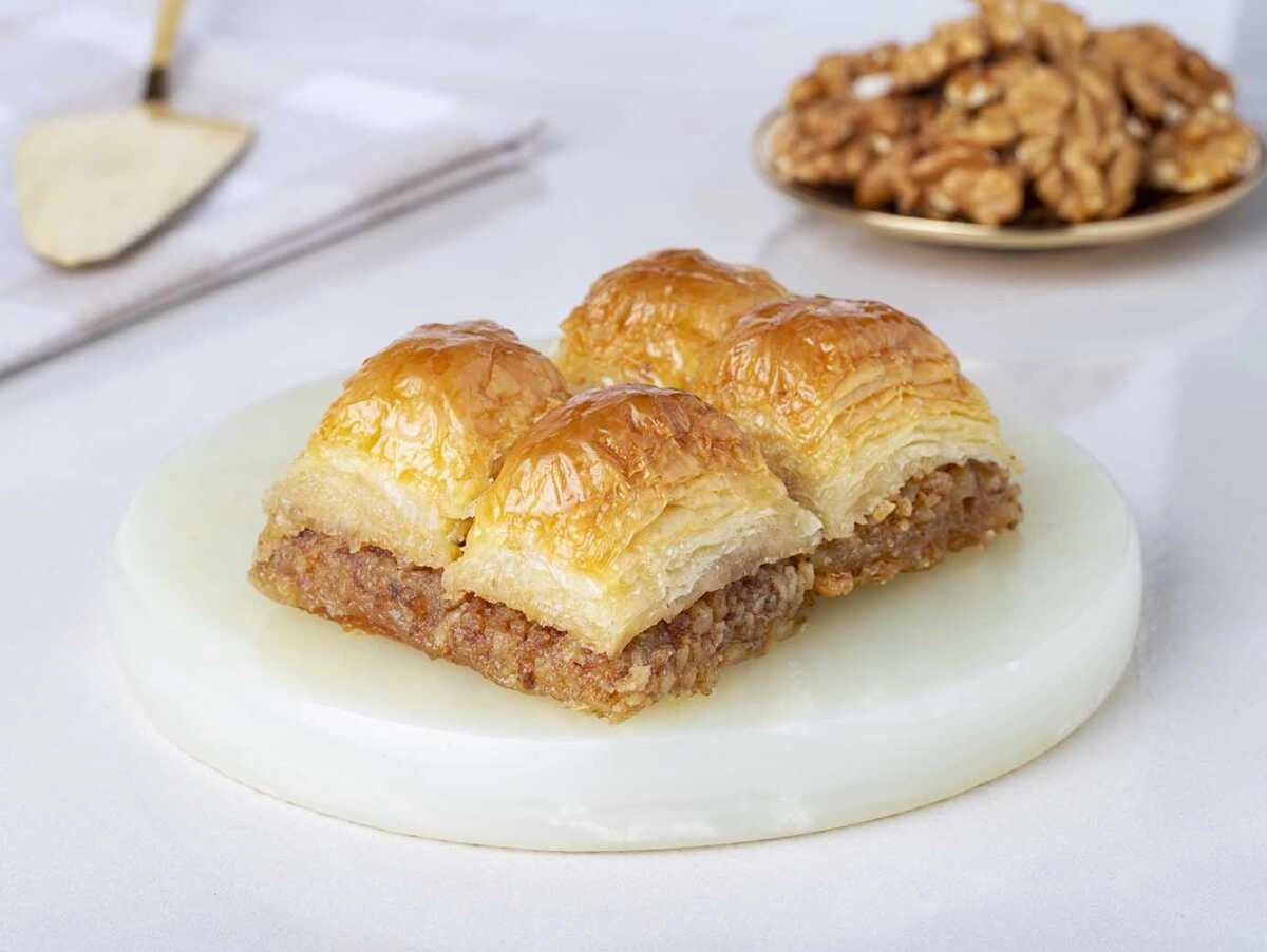 Hacı Bozan Oğulları'nın Efsanevi Cevizli Baklavası