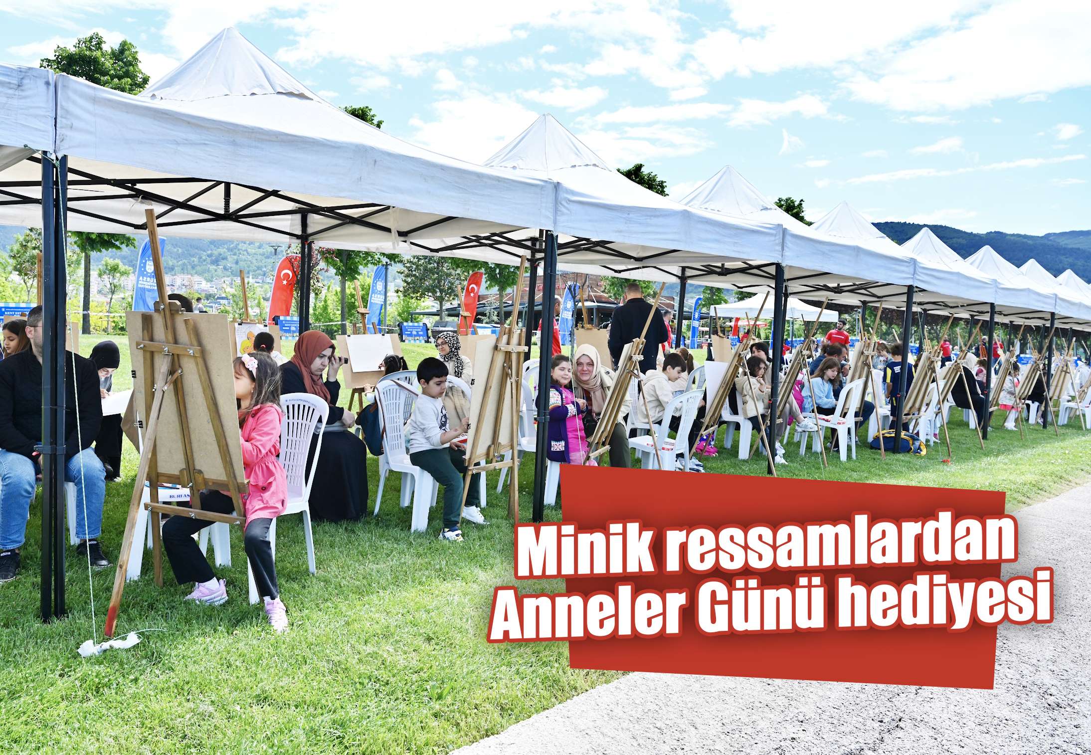 Minik ressamlardan Anneler Günü hediyesi